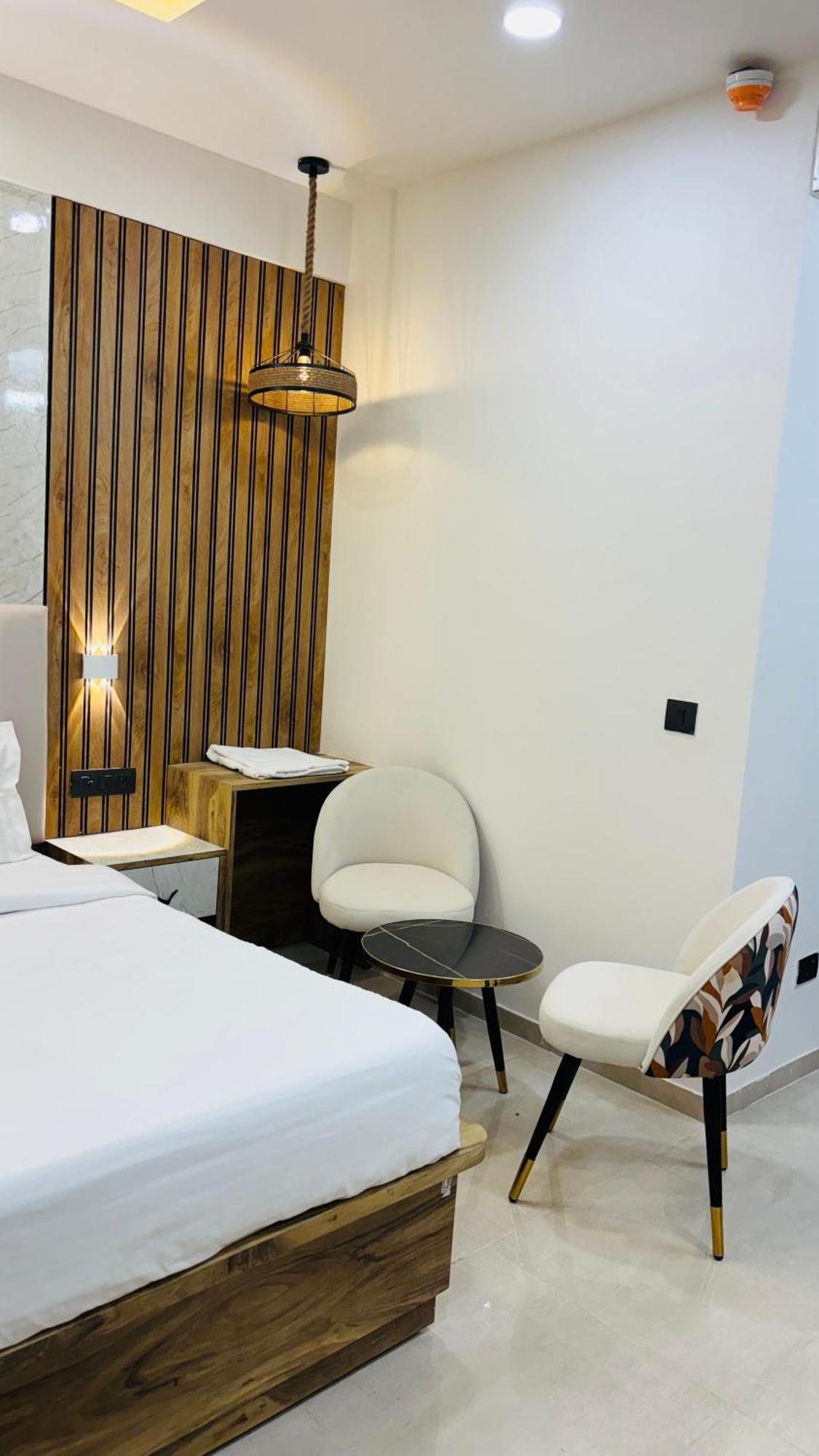 Leisure Homes Lucknow
